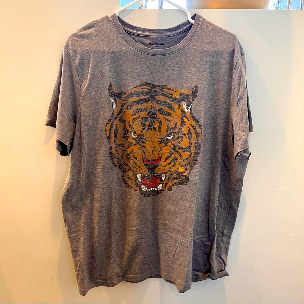 Goodfellow & Co Target tee